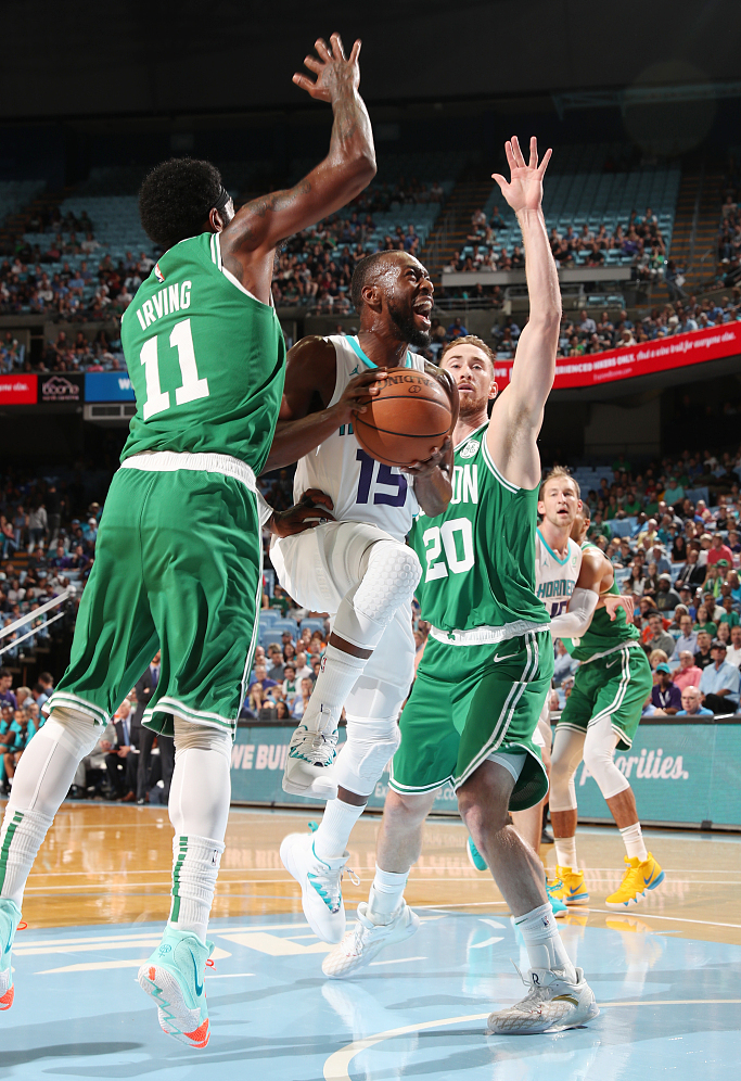 风云突变夏洛特黄蜂赛后更衣室发声转折点摩纳哥调整名单之后,里尔冲刺阶段完成体检的简单介绍 风云突变夏洛特黄蜂赛后更衣室发声转折点摩纳哥调整名单之后,里尔冲刺阶段完成体检的简单介绍