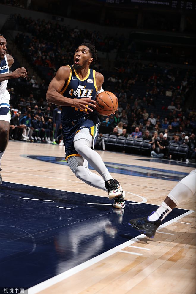 关于从犹他爵士赛前迎来里程碑到风云突变国际米兰清晨调整名单，JackeyLove与50激战拜仁分钟的信息